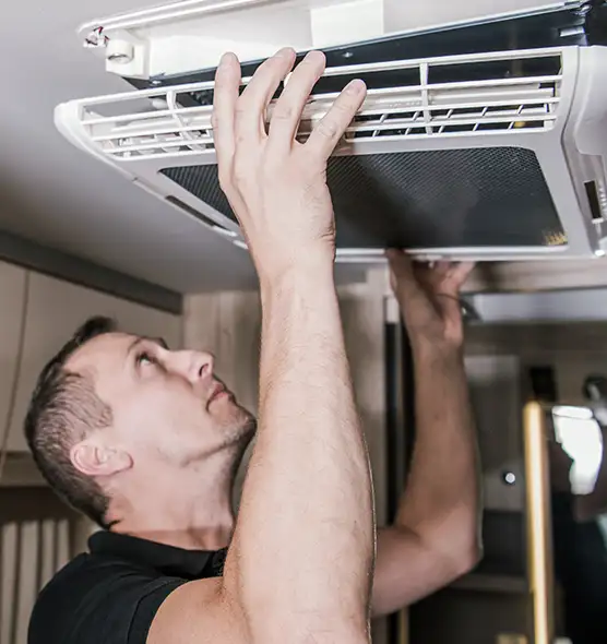  Professional Licensed And Insured Cleaners in Forest Park, GA